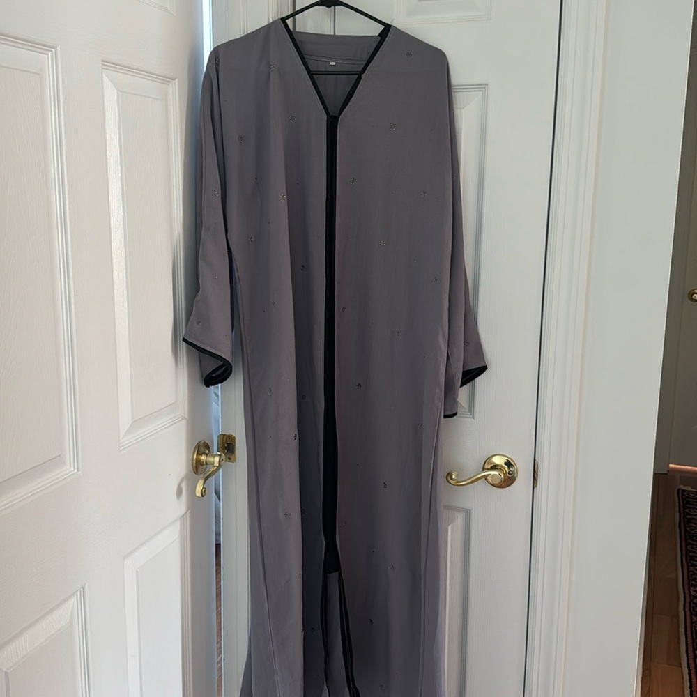 Elegant Gray Women's Dress